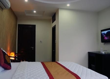 Canh Buom Hotel Da Nang Kamer foto