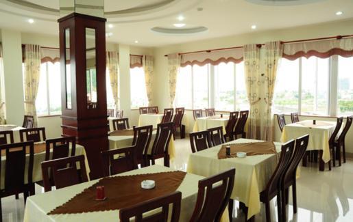 Canh Buom Hotel Da Nang Buitenkant foto